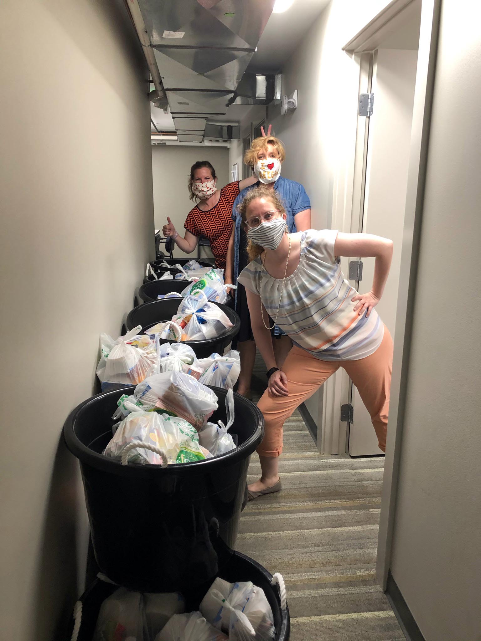 Museum staff packs weekend meals